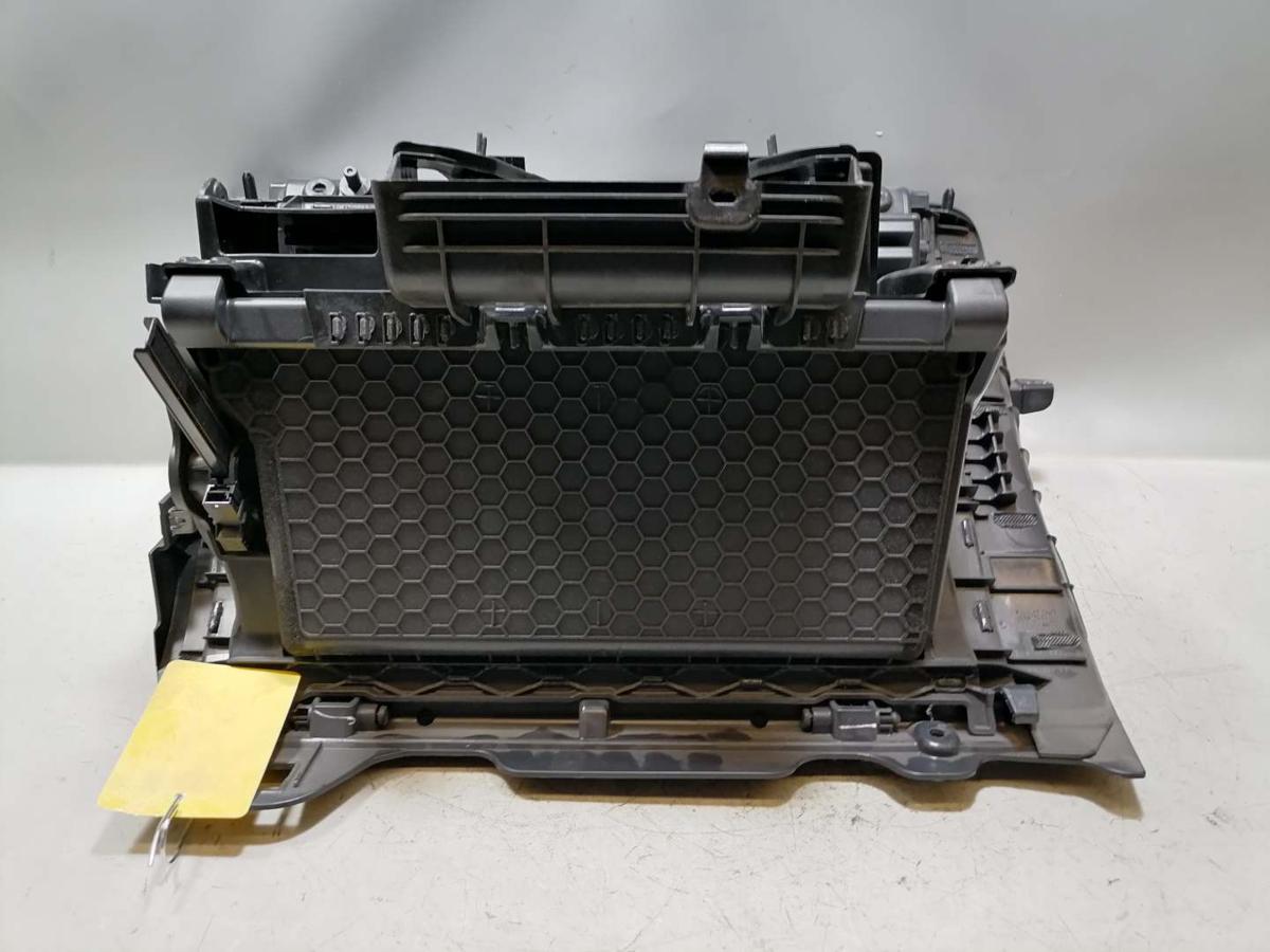 VW Golf 7 original Handschuhfach Facelift ab 2017 Bj.2020